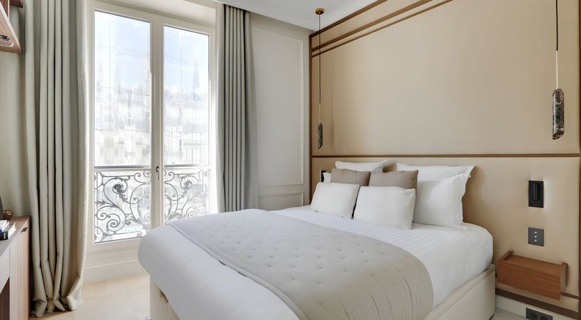 Photo of Belle of Les Halles