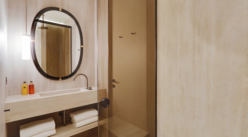 Photo of Belle of Les Halles