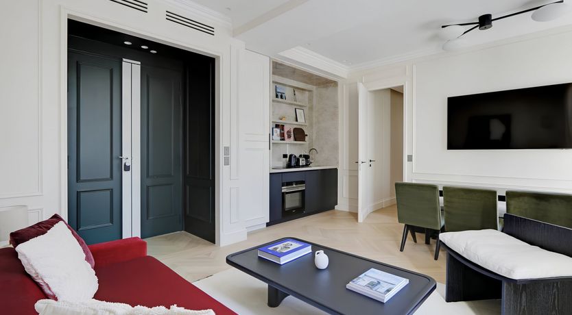 Photo of Belle of Les Halles