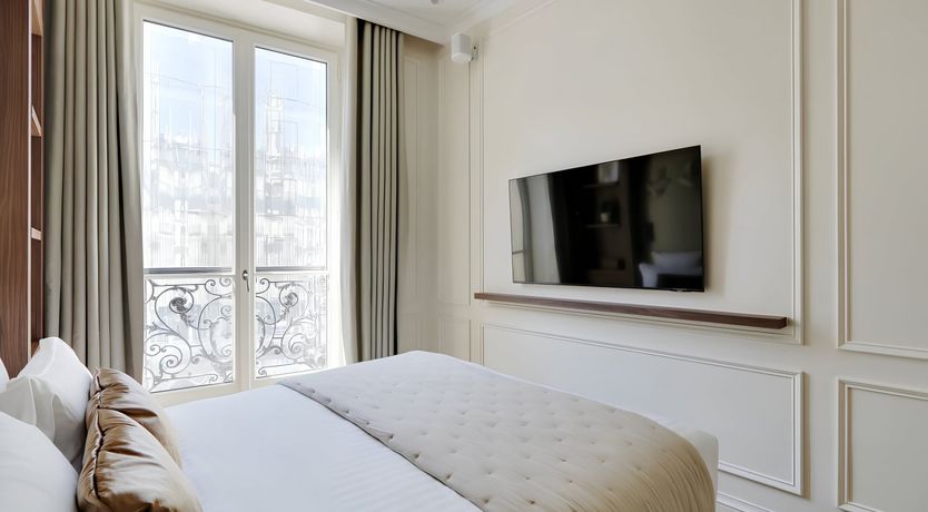 Photo of Belle of Les Halles