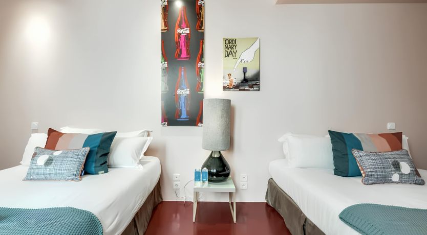 Photo of Parisian Blue