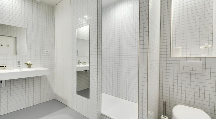 Photo of Parisian Blue