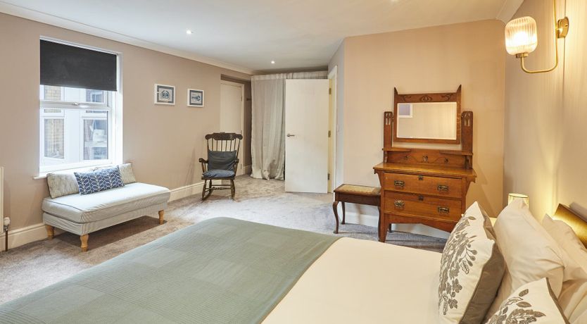 Photo of Harbor Hideout