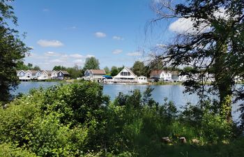 Lake of Blue Holiday Cottage