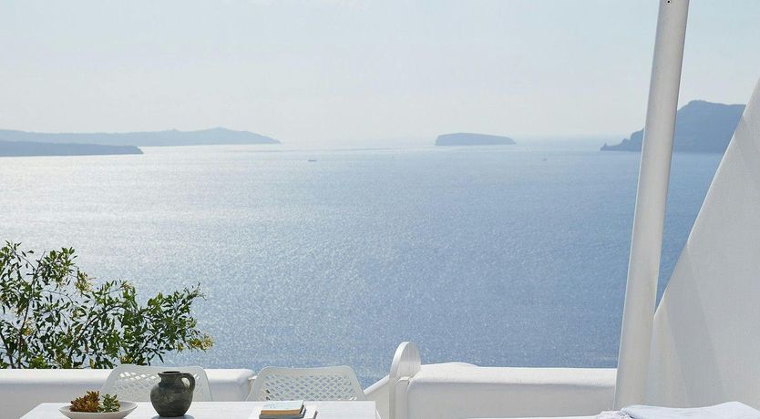 Photo of Majestic Mirage