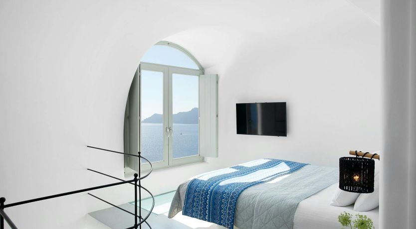 Photo of Majestic Mirage