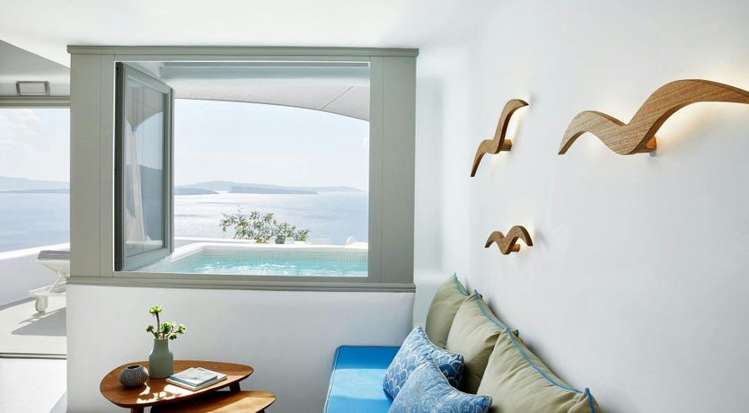 Photo of Majestic Mirage