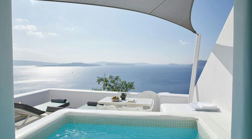 Photo of Majestic Mirage