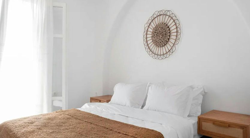 Photo of Luxury Retreat in Ornos