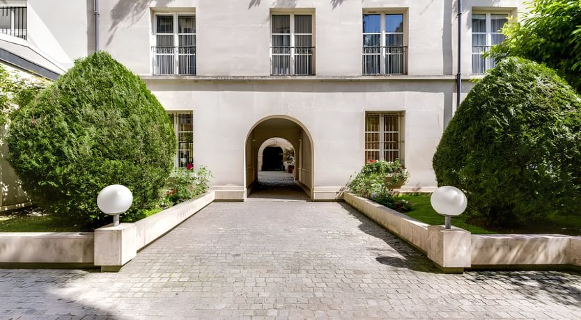 Photo of Belle of Le Marais