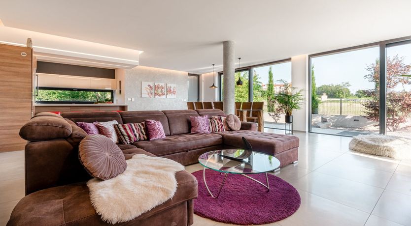 Photo of The Emerald Stone