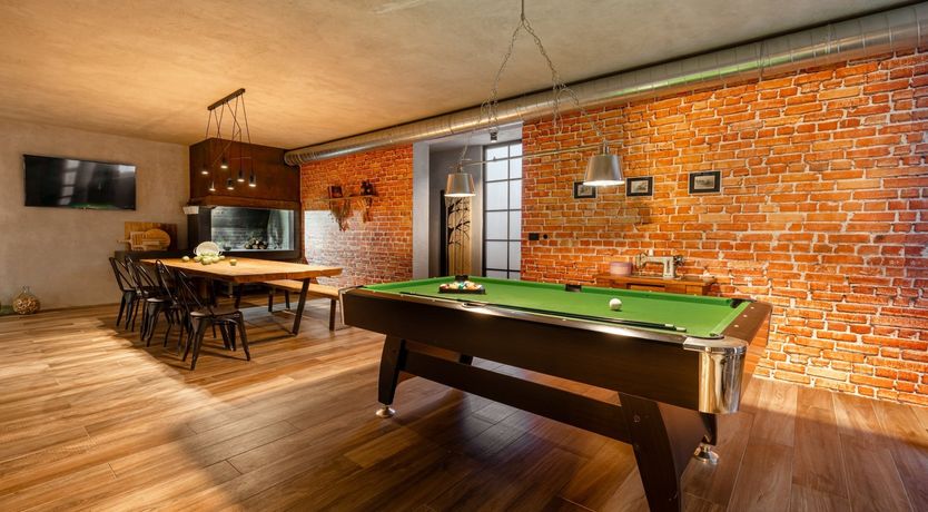 Photo of The Emerald Stone