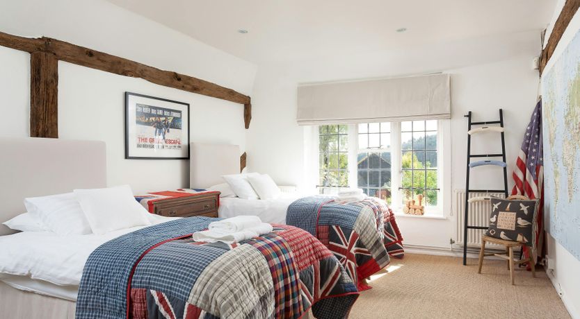 Photo of Charing Charm