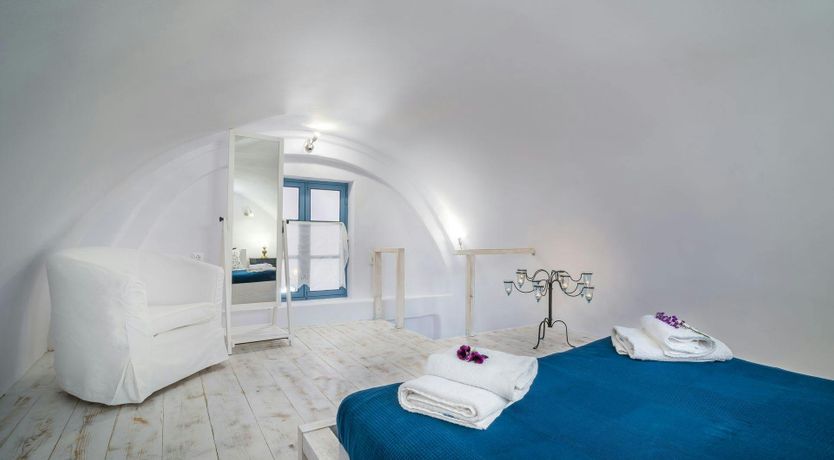 Photo of Charming Sea View Cottage