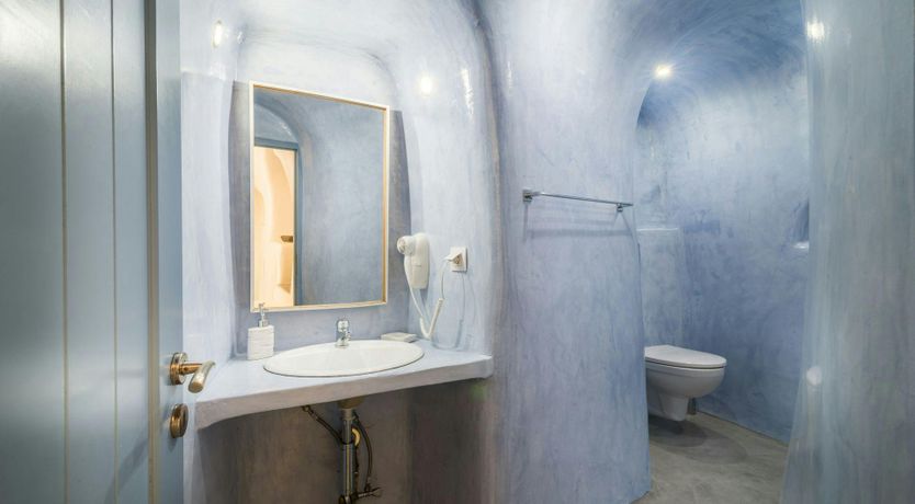 Photo of Charming Sea View Cottage