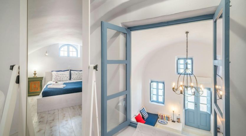 Photo of Charming Sea View Cottage