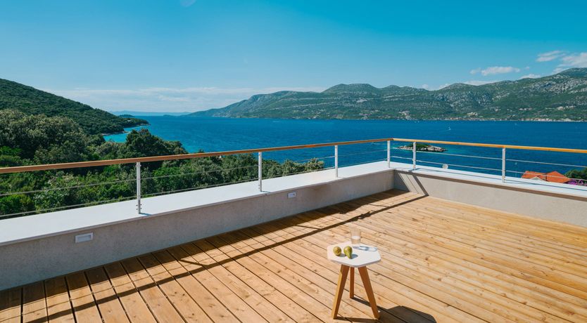 Photo of Cherry Honey