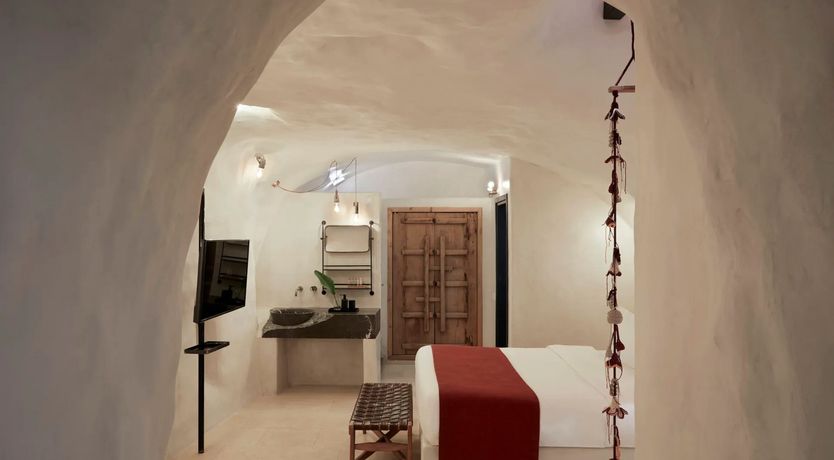 Photo of Earthen Escape