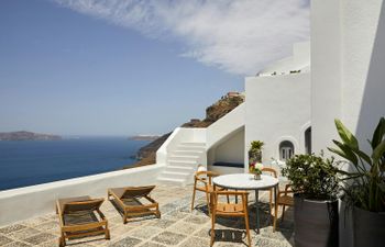 Caldera Serenity Villa