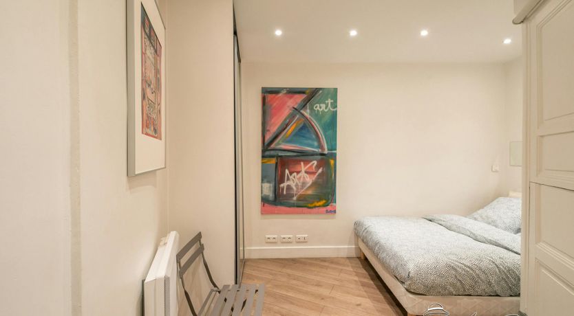 Photo of L'Art Deco Hideaway