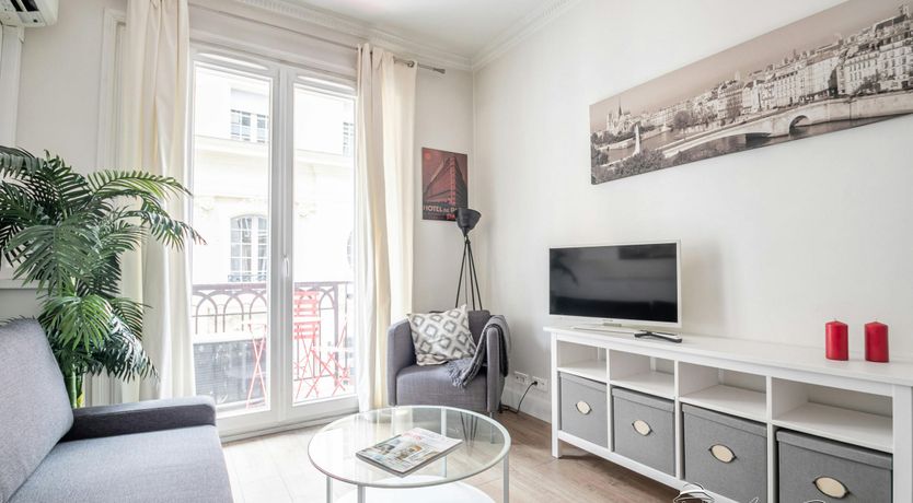 Photo of L'Art Deco Hideaway