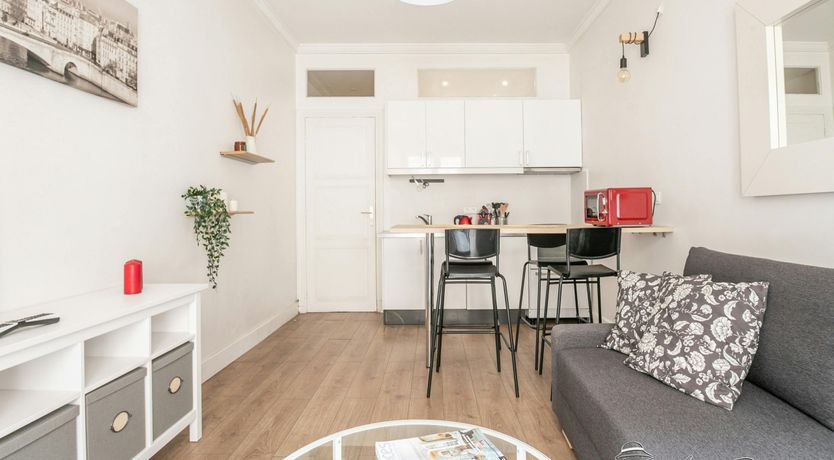 Photo of L'Art Deco Hideaway