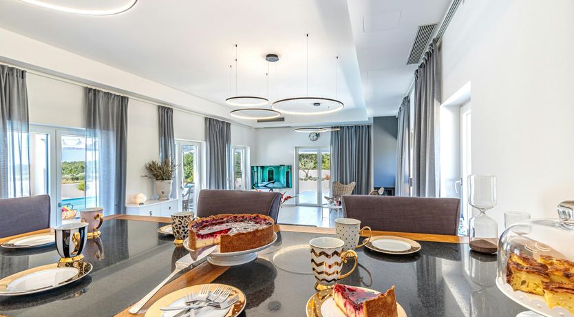 Photo of Rosewater Breeze