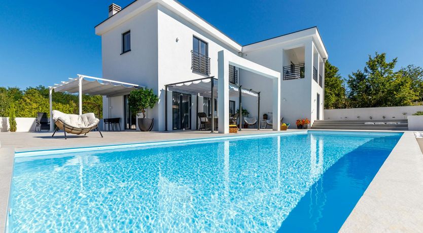 Photo of Rosewater Breeze