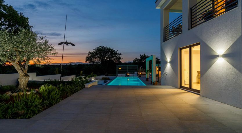 Photo of Rosewater Breeze