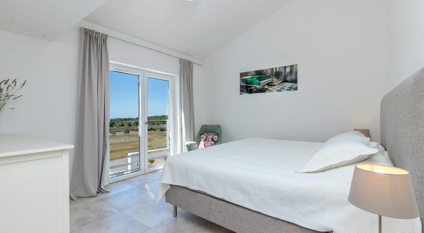 Photo of Rosewater Breeze