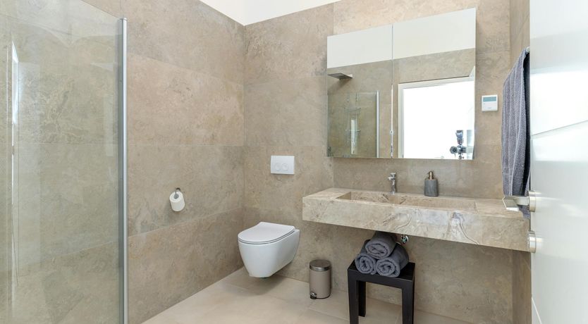 Photo of Rosewater Breeze