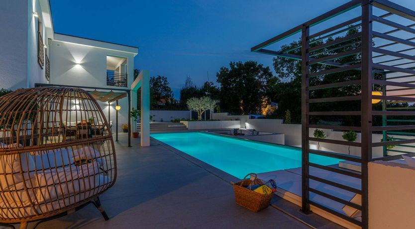 Photo of Rosewater Breeze