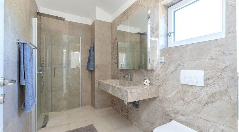 Photo of Rosewater Breeze