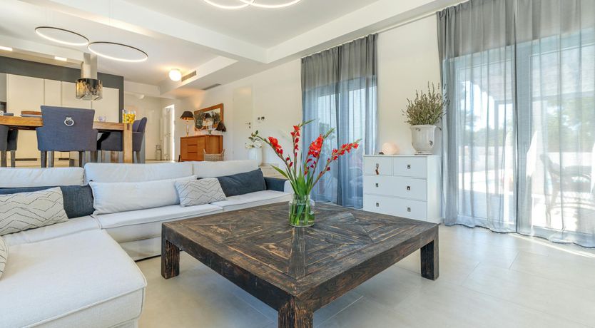 Photo of Rosewater Breeze