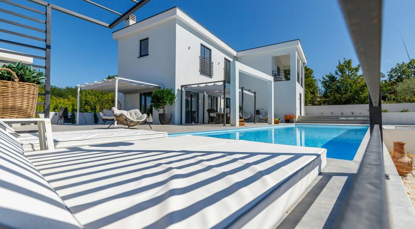 Photo of Rosewater Breeze