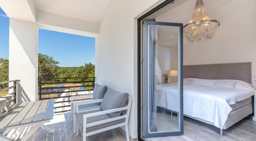 Photo of Rosewater Breeze