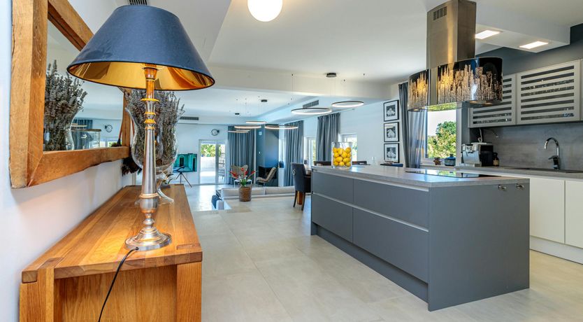 Photo of Rosewater Breeze