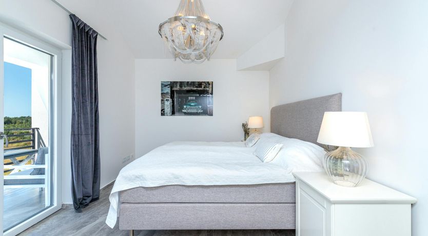 Photo of Rosewater Breeze