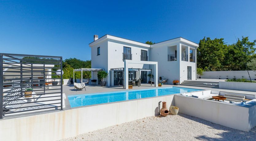 Photo of Rosewater Breeze