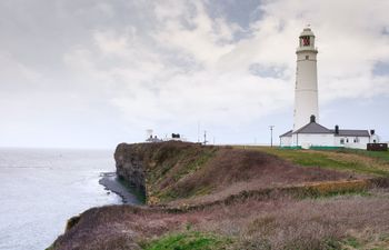 Whispers of Waves Holiday Cottage
