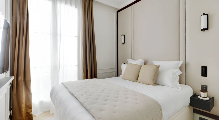 Photo of Parisian Reflections