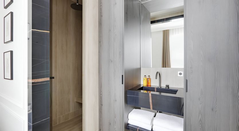 Photo of Parisian Reflections