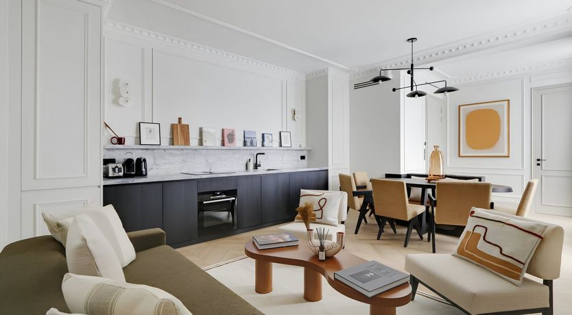 Photo of Parisian Reflections