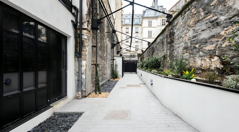 Photo of City Charmer