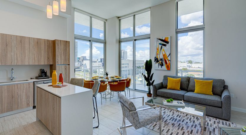 Photo of City & Ocean