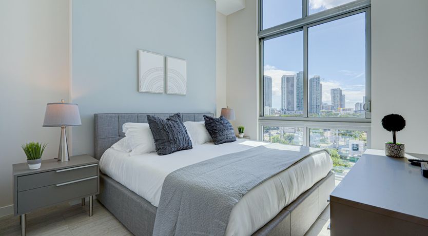 Photo of City & Ocean