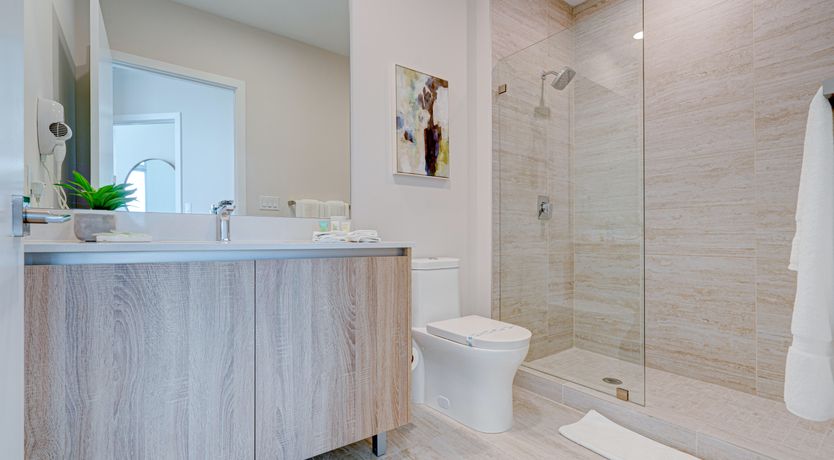 Photo of City & Ocean