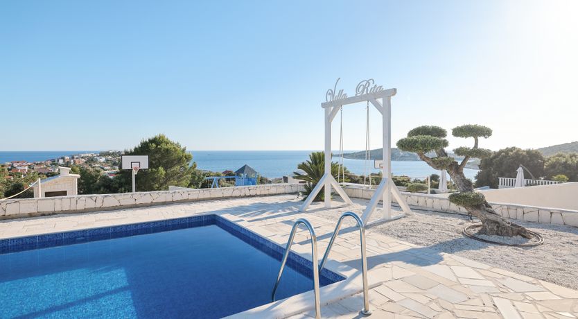 Photo of Seaview Hideout