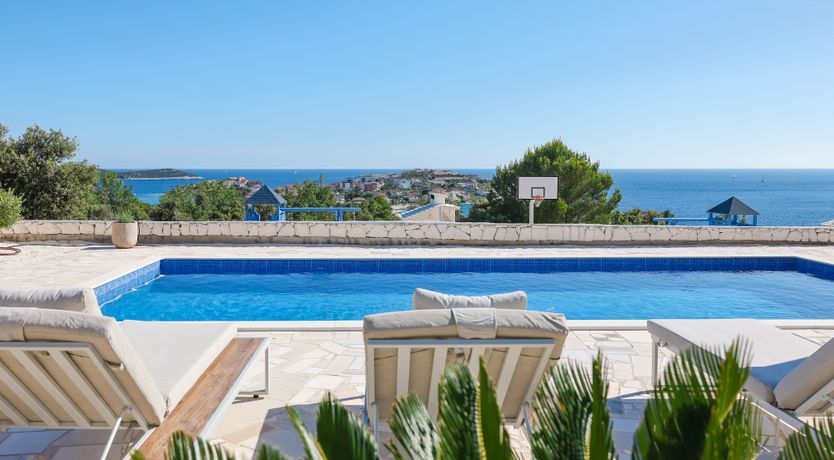 Photo of Seaview Hideout