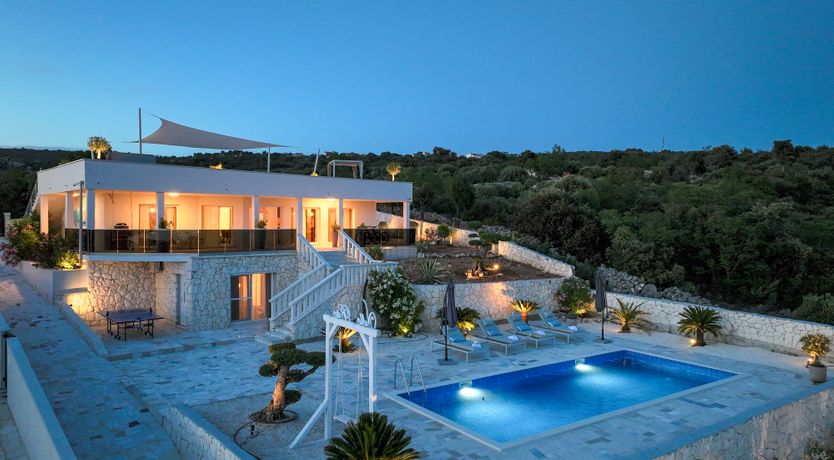 Photo of Seaview Hideout